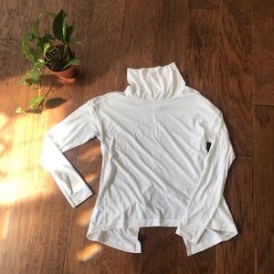 Lululemon turtleneck top